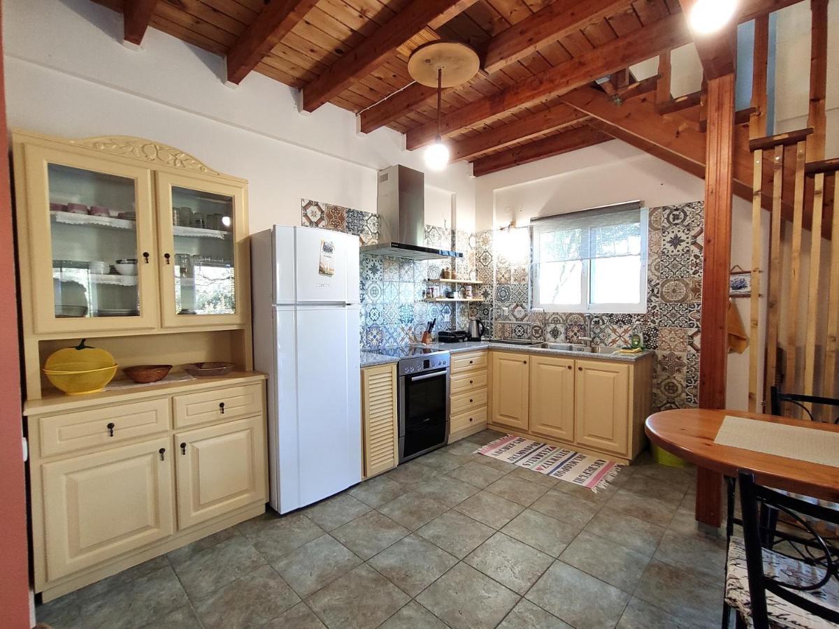 Villa Loula ลิเกีย ภายนอก รูปภาพ