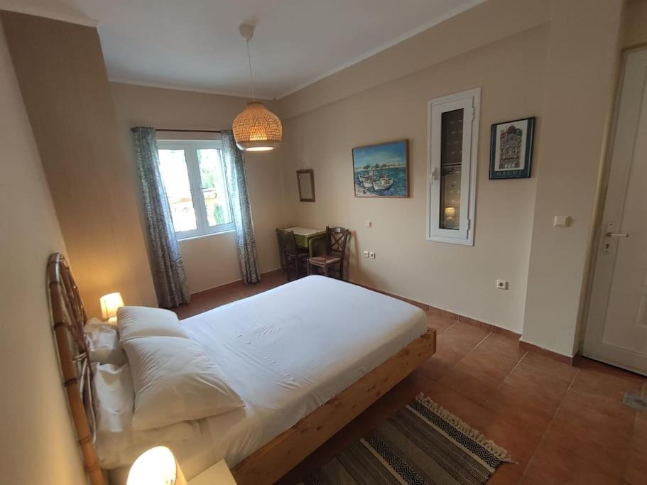 Villa Loula ลิเกีย ภายนอก รูปภาพ